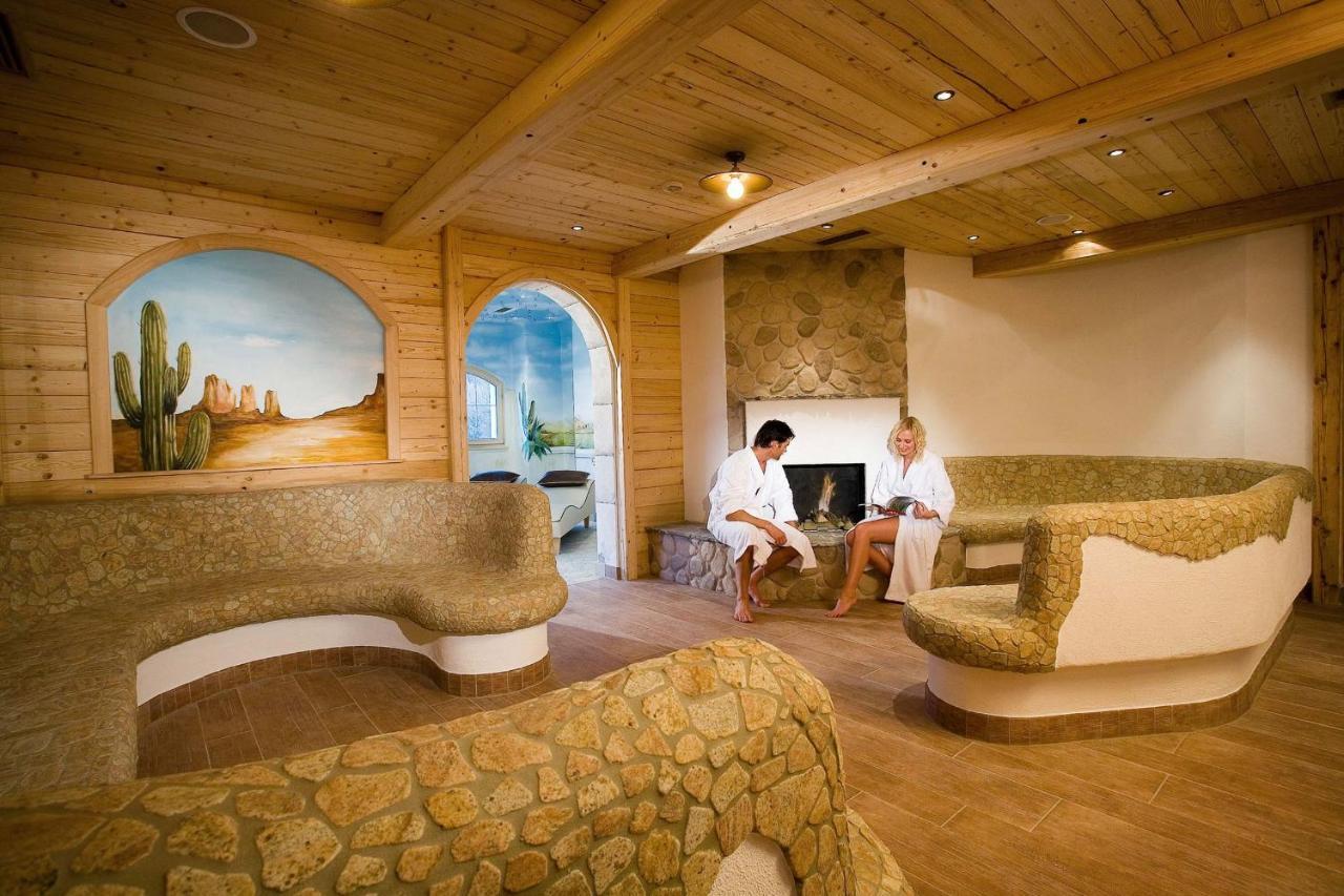 Apartmenthaus Wiesenhof Aschau Im Zillertal ภายนอก รูปภาพ