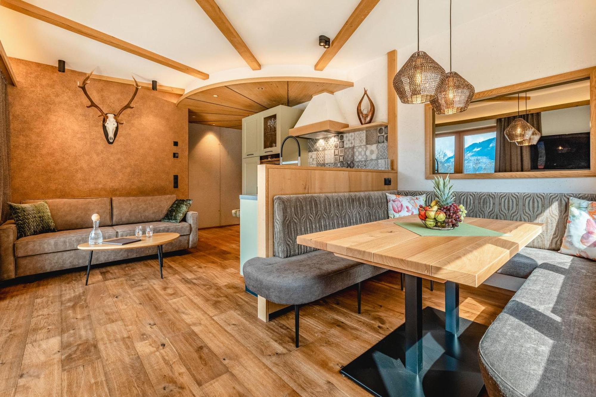 Apartmenthaus Wiesenhof Aschau Im Zillertal ภายนอก รูปภาพ