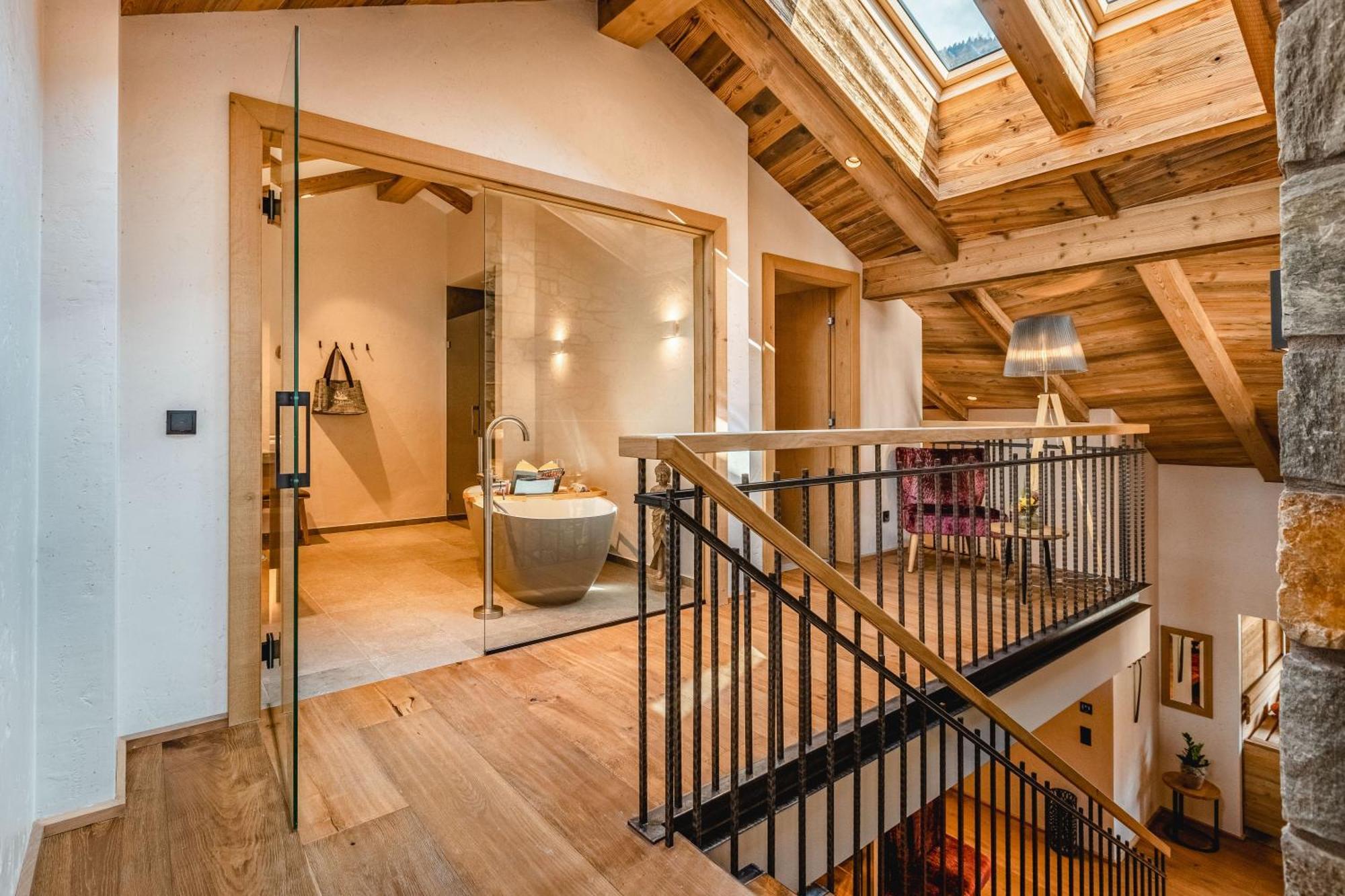 Apartmenthaus Wiesenhof Aschau Im Zillertal ภายนอก รูปภาพ