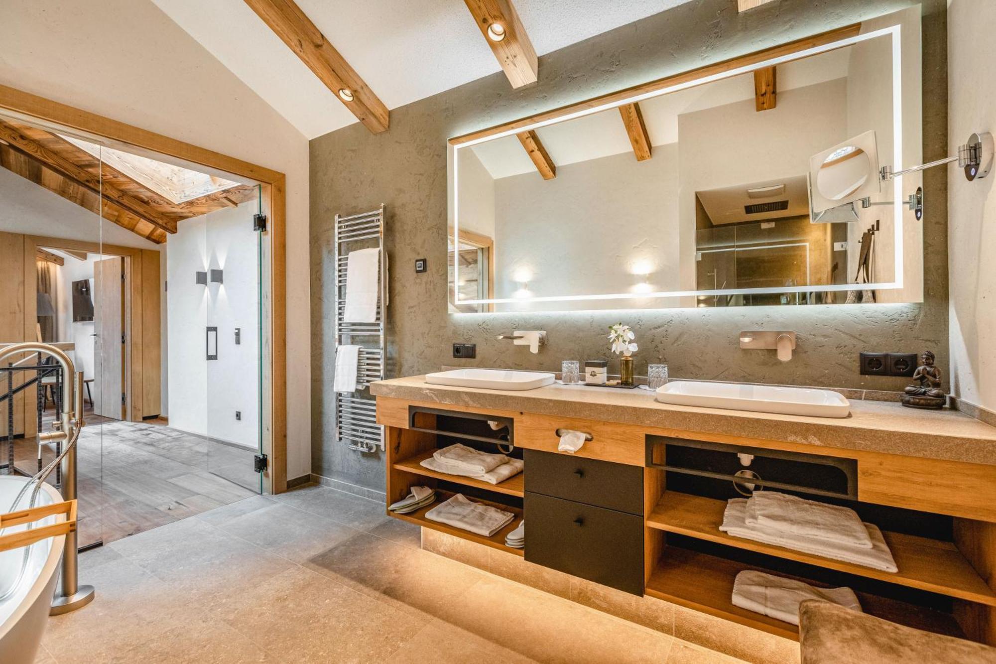 Apartmenthaus Wiesenhof Aschau Im Zillertal ภายนอก รูปภาพ