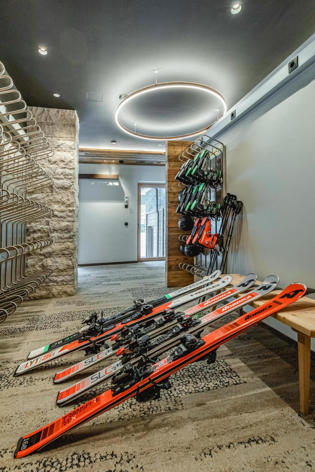 Apartmenthaus Wiesenhof Aschau Im Zillertal ภายนอก รูปภาพ
